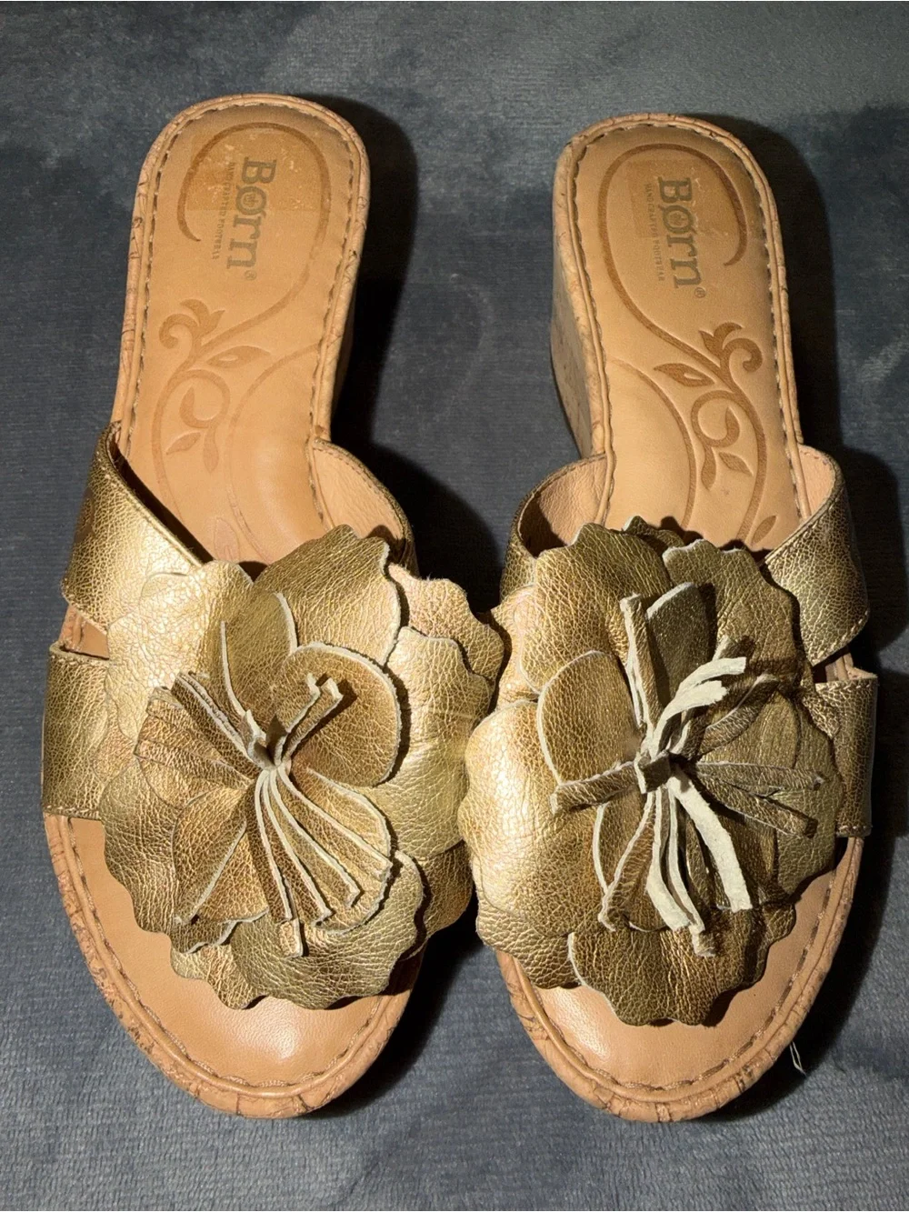 🤎 Born Metallic Floral Cork Wedge Sandals